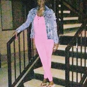 Meet your Posher, Donnelle